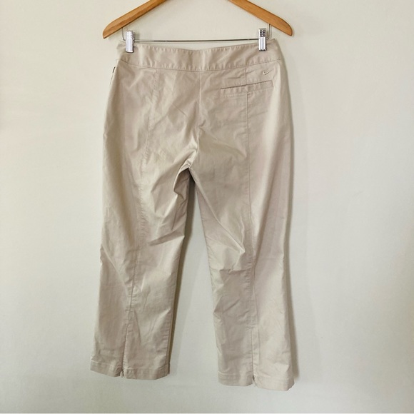Nike golf size small khaki capri pants - Picture 3 of 5